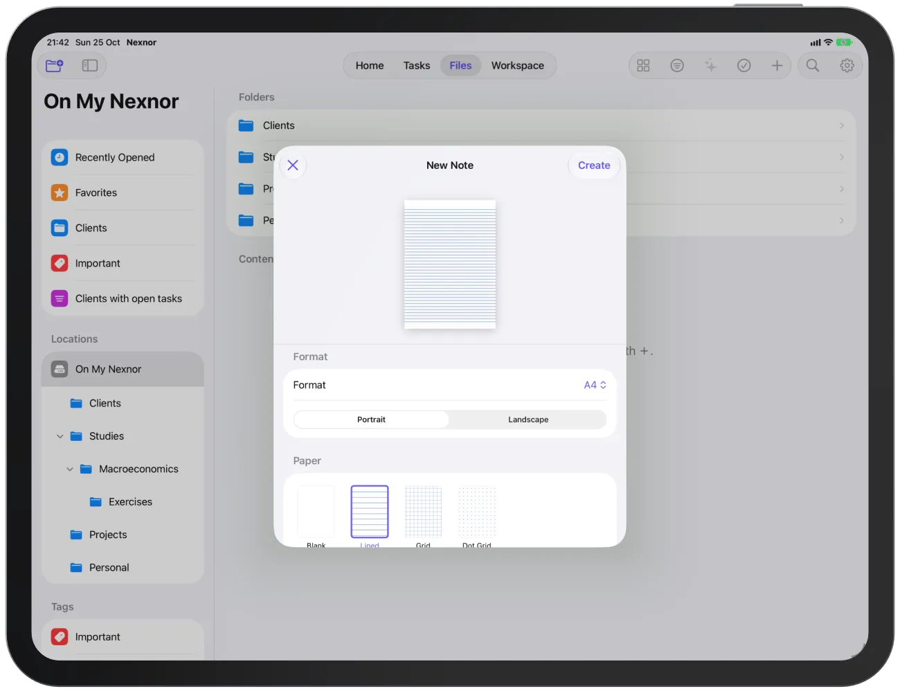 The page setup for a new note with preview and lined paper.