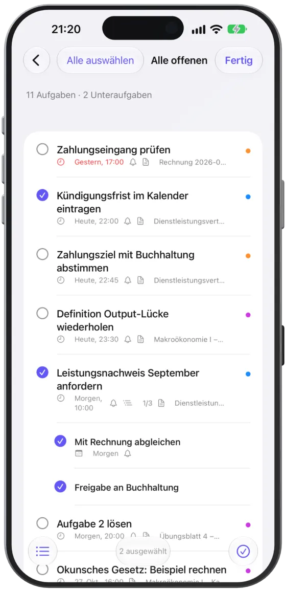Auswahlmodus mit zwei markierten Aufgaben; unten „Liste zuweisen“, die Anzahl und „Erledigen“.