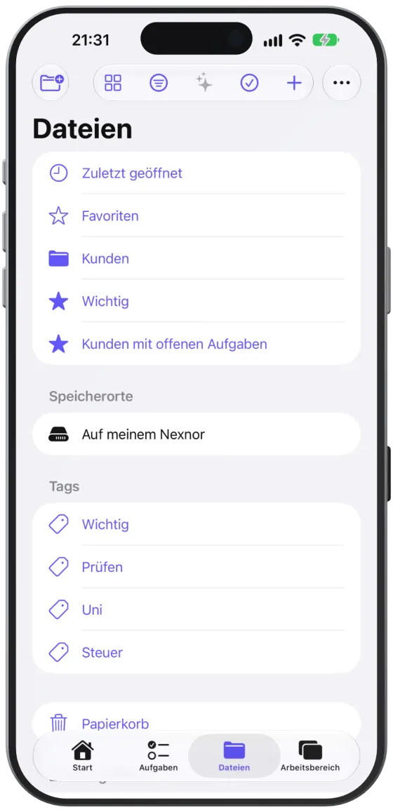 Die Ansicht „Favoriten“ mit einem favorisierten Ordner und markierten Dateien.
